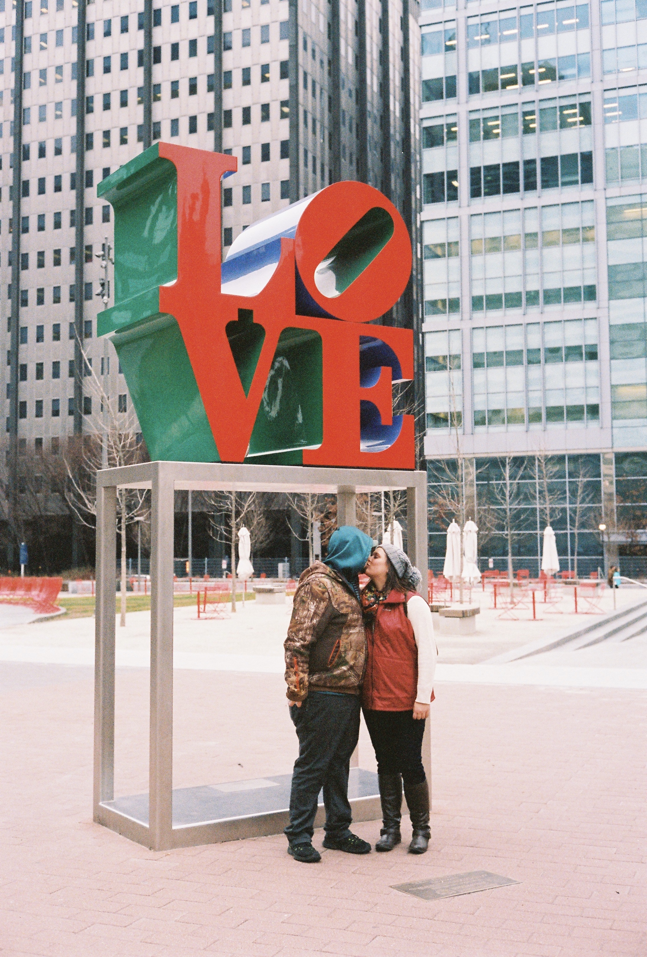 Description of image 1