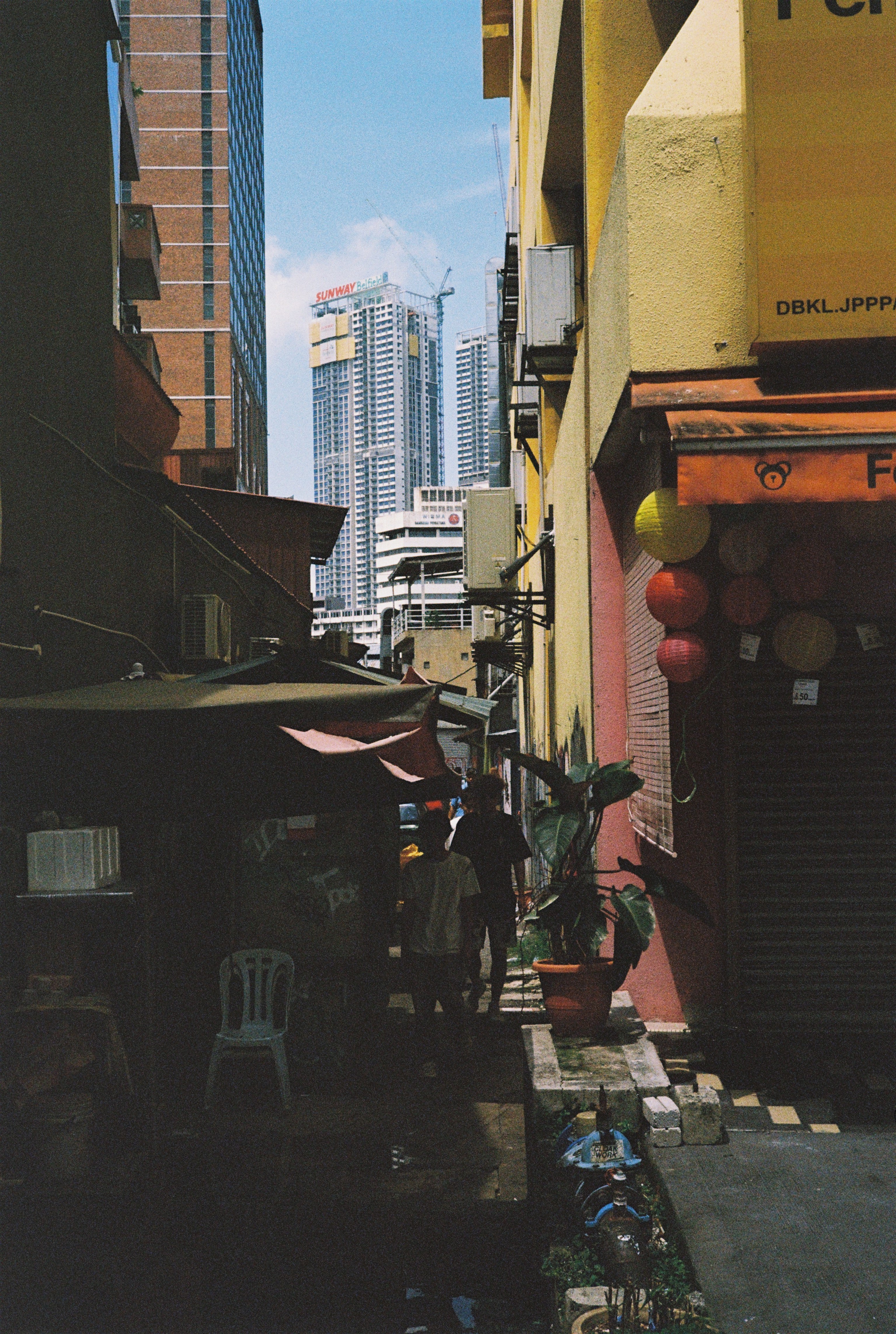 Description of image 12