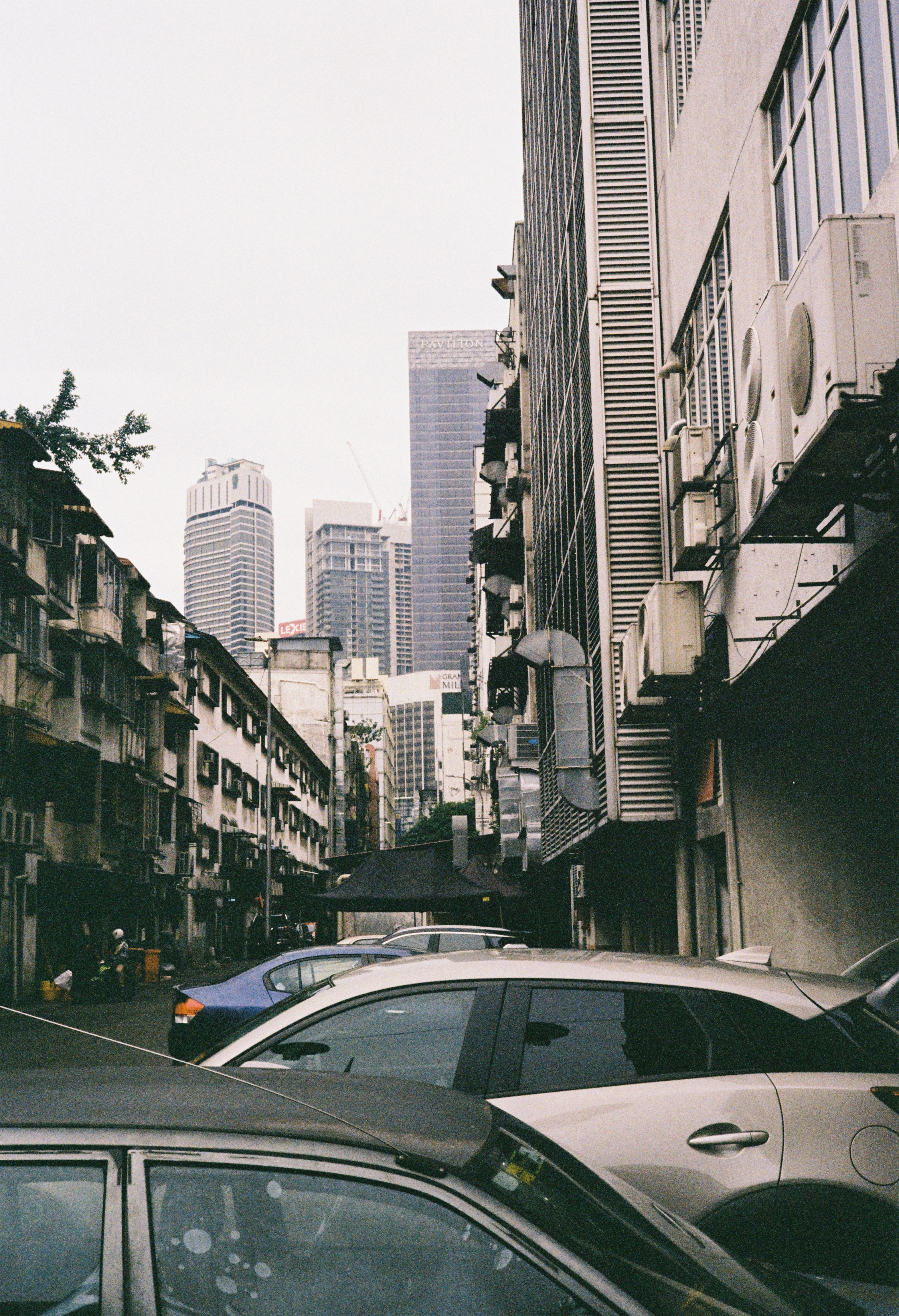 Description of image 9